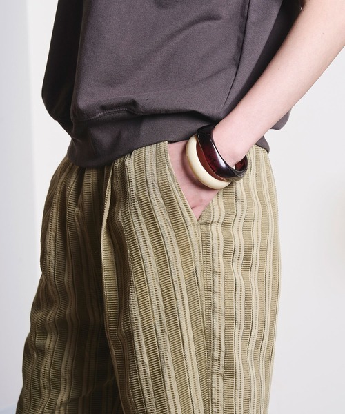 ROSE BUD(ローズバッド)の「(GENE HEAVENS)DOBBY STRIPE EASY PANTS(その他パンツ・レディース・ブラック/カーキ・ONE SIZE)」の14枚目の写真