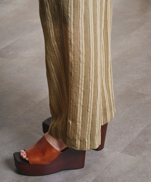 ROSE BUD(ローズバッド)の「(GENE HEAVENS)DOBBY STRIPE EASY PANTS(その他パンツ・レディース・ブラック/カーキ・ONE SIZE)」の15枚目の写真