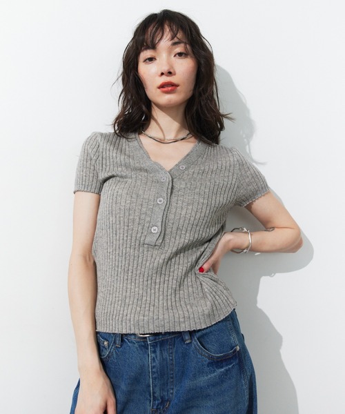 HANNE（アン）の「ヘンリーネックリブニット（ニット/セーター・レディース・グレー/ブラック・FREE）」の11枚目の写真