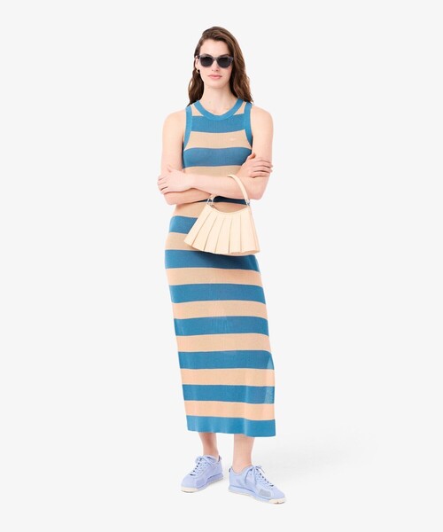 LACOSTE(ラコステ)の「ストライプメッシュニットノースリーブドレス / ロングワンピース(ワンピース・レディース・ブルー・36/38)」の2枚目の写真