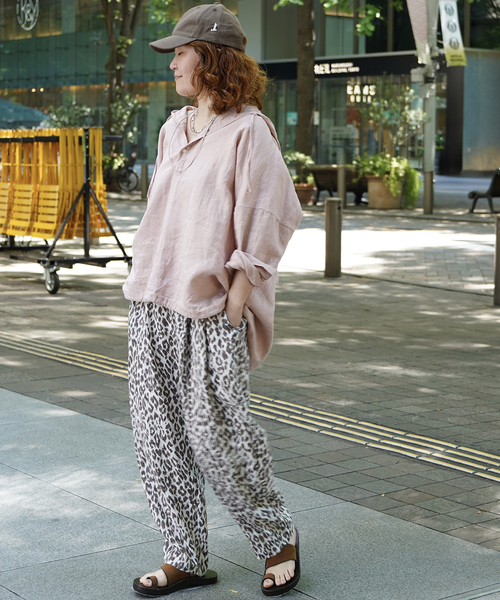 JOURNAL STANDARD LUXE(ジャーナルスタンダード ラックス)の「レオパリネン タックイージーパンツ(その他パンツ・レディース・ブラック/ブラウン系その他・SMALL/MEDIUM)」の13枚目の写真