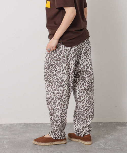 JOURNAL STANDARD LUXE(ジャーナルスタンダード ラックス)の「レオパリネン タックイージーパンツ(その他パンツ・レディース・ブラック/ブラウン系その他・SMALL/MEDIUM)」の9枚目の写真