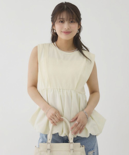 archives(アルシーヴ)の「【きれい見えも体型カバーも叶える】ドッキングバルーンTOPS(Tシャツ/カットソー・レディース・オフホワイト/ブラック/ブラウン/Cream・MEDIUM)」の4枚目の写真