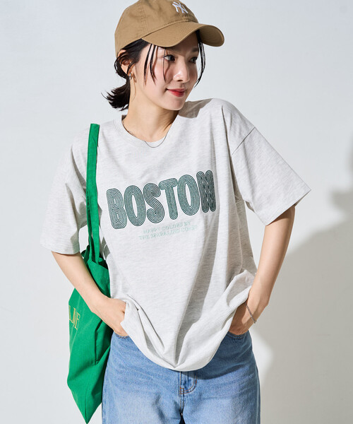 FREAK'S STORE(フリークスストア)の「限定展開 ぐるぐる BOSTON ロゴ 刺繍 半袖 Tシャツ(Tシャツ/カットソー・レディース・ライトグレー/ブラウン/サックスブルー/ナチュラル/ブラック・フリ-)」の3枚目の写真
