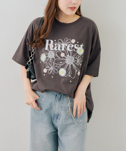 Another Branch olive des olive(アナザーブランチオリーブデオリーブ)の「お花×ラインストーンBIGTシャツ(Tシャツ/カットソー・レディース・ホワイト系その他/オフホワイト/スミクロ/ブラック系その他・FREE)」の11枚目の写真