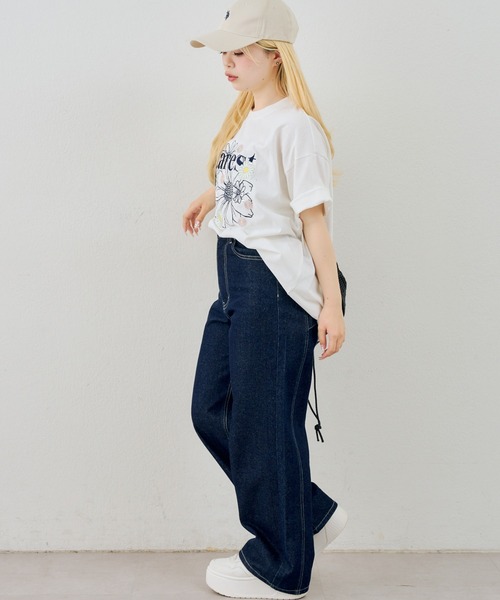 Another Branch olive des olive(アナザーブランチオリーブデオリーブ)の「お花×ラインストーンBIGTシャツ(Tシャツ/カットソー・レディース・ホワイト系その他/オフホワイト/スミクロ/ブラック系その他・FREE)」の9枚目の写真
