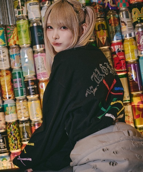 GALFY（ガルフィー）の「A'GEM/9 × .kom 『GALFY/ガルフィー』釘バットHERTS長袖Tシャツ（Tシャツ/カットソー・メンズ・ホワイト/ブラック/カモフラージュ・L）」の4枚目の写真