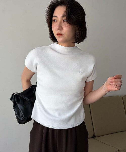 CAPRICIEUX LE'MAGE(カプリシューレマージュ)の「【接触冷感】ハーフネックフレンチニット(ニット/セーター・レディース・ホワイト/ブラック/グレイッシュベージュ・FREE)」の10枚目の写真