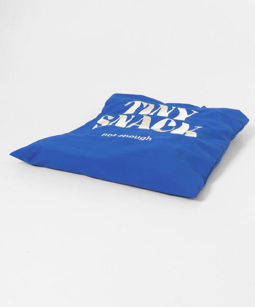 URBAN RESEARCH Sonny Label(アーバンリサーチサニーレーベル)の「ナイロン刺繍トートバッグ(トートバッグ・レディース・ブラウン/オフホワイト/ブルー・ONE)」の13枚目の写真