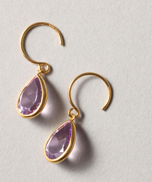 Lilas(リラ)の「《WEB限定》【SAMH by LILAS】ピンクアメジストピアス SVK18GP(両耳)(ピアス(両耳用)・レディース・ゴールド・FREE)」の4枚目の写真