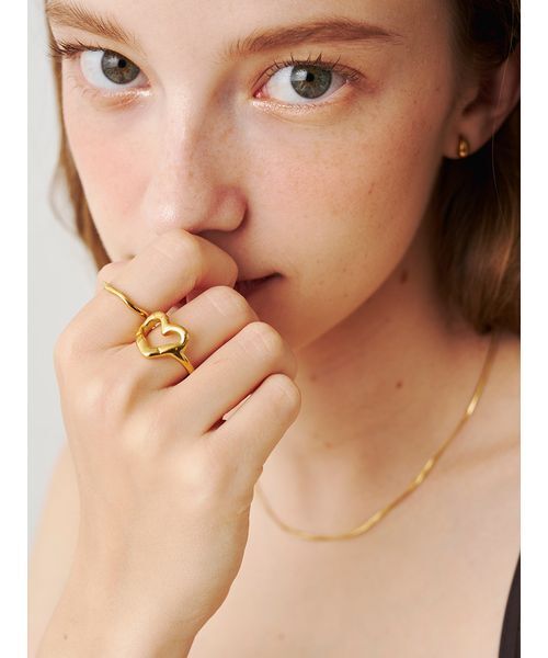 SOFER(ソフェル)の「ハート×ウェーブリング(リング・レディース・ゴールド/シルバー・13/11)」の6枚目の写真