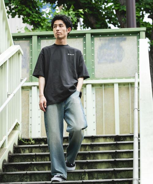 Snow Peak(スノーピーク)の「『別注』Snow Peak Apparel×DOORS PROTOARCHIVEPRINT T-SHIRTS(Tシャツ/カットソー・メンズ・チャコールグレー/カーキ/ホワイト/ブルー・MEDIUM/LARGE/X-LARGE)」の20枚目の写真