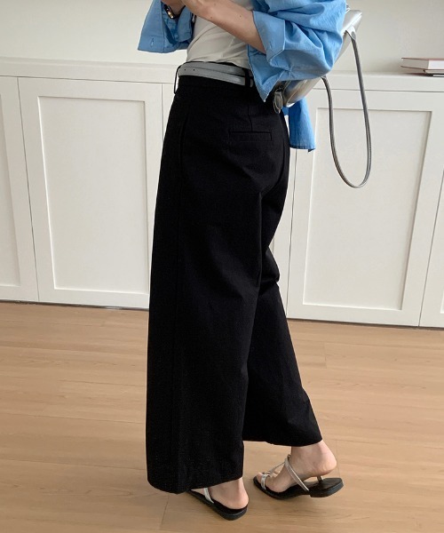 COCOMOMO(ココモモ)の「オンオフ対応 センターシームワイドストレートパンツ ワイドパンツ ストレート ワイド スラックス ハイウエスト オフィス オフィスカジュアル(その他パンツ・レディース・ベージュ/ブラック・M/L/S)」の12枚目の写真