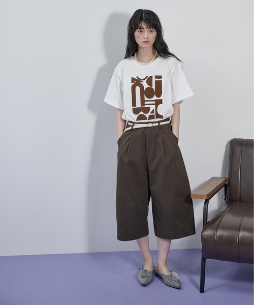 THE YOn（ザヨン）の「タッククロップドカーブパンツ（その他パンツ・レディース・ブラック/アイボリー/ブラウン・S/M）」の12枚目の写真