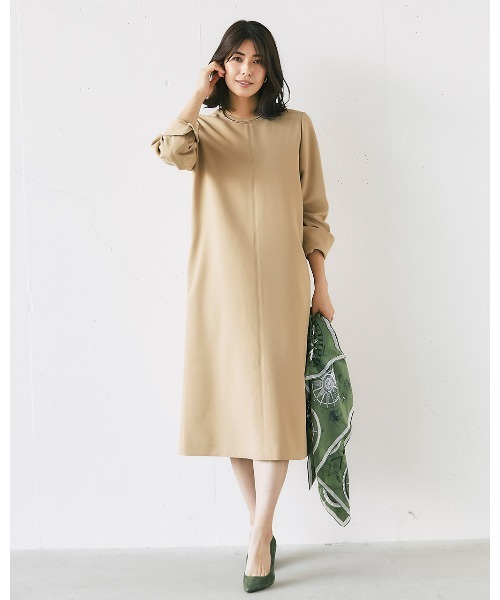 DoCLASSE（ ドゥクラッセ）の「スポンジWクロス・Aラインワンピース（ワンピース・レディース・ダークネイビー/ベージュ/セージグリーン/オフホワイト・11/9/13/15 /7）」の20枚目の写真