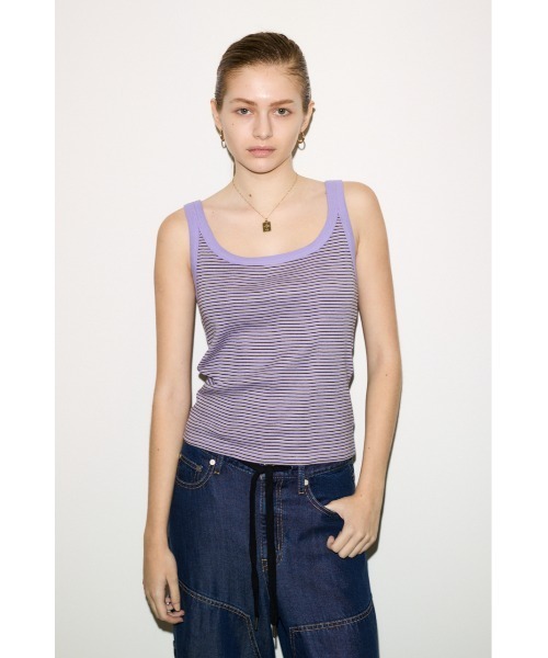 THROW by SLY（スローバイスライ）の「MillerxTHROW U/N TANKTHROW ミラースローユーネックタンク 夏服 秋服（タンクトップ・レディース・パープル系その他/ブラウン系その他2・FREE）」の9枚目の写真