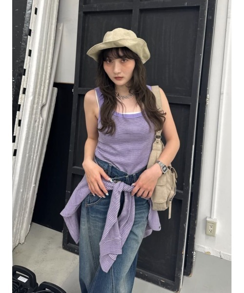 THROW by SLY（スローバイスライ）の「MillerxTHROW U/N TANKTHROW ミラースローユーネックタンク 夏服 秋服（タンクトップ・レディース・パープル系その他/ブラウン系その他2・FREE）」の21枚目の写真