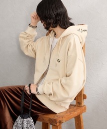 FRED PERRY（フレッドペリー）の「[FRED PERRY/フレッドペリー] 別注 フードロゴ刺繍 スウェットジップパーカー（パーカー）」