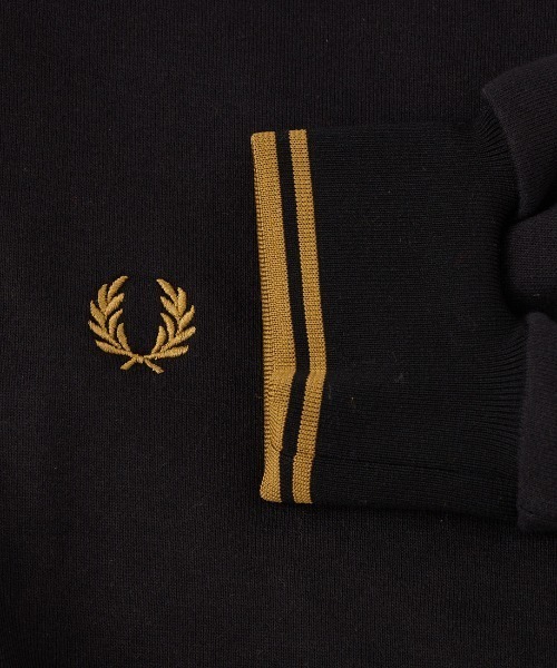FRED PERRY（フレッドペリー）の「【WEB先行予約】[FRED PERRY/フレッドペリー] 別注 フードロゴ刺繍 スウェットジップパーカー（パーカー・レディース・ブラック/キャメル・L/M/S/XL）」の12枚目の写真