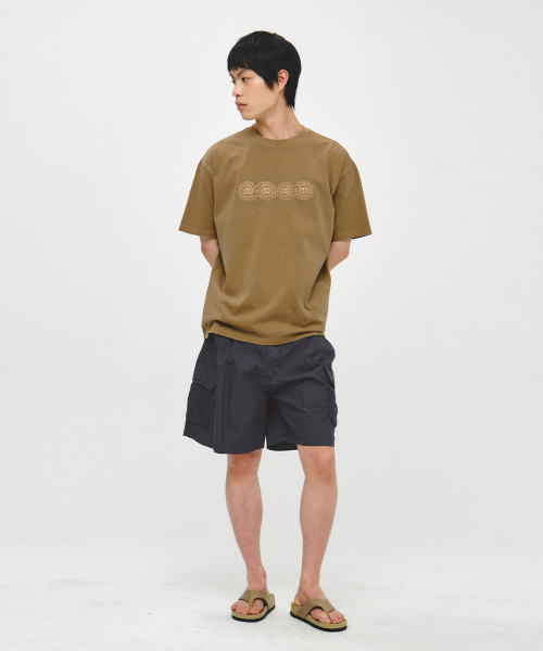 INTEMPOMOOD(インテンポムード)の「フロンティアプリーツカーゴパンツ_ダークネイビー(その他パンツ・メンズ・ダークネイビー・MEDIUM/LARGE/X-LARGE)」の5枚目の写真