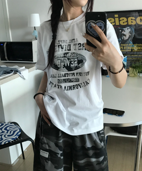 SEW-B(ソービー)の「TEXXT オーバーサイズ半袖Tシャツ(Tシャツ/カットソー・レディース・その他・FREE)」の3枚目の写真
