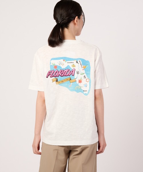 Arnold Palmer(アーノルドパーマー)の「シェア アロハモチーフ Tシャツ(Tシャツ/カットソー・レディース・ホワイト/ネイビー/レッド・L/M/S/LL/XS)」の8枚目の写真
