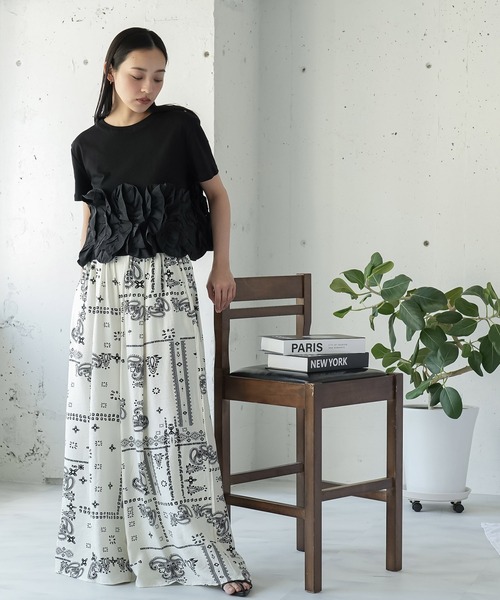 mili an deni(ミリアンデニ)の「裾ウェーブフリルTシャツ(Tシャツ/カットソー・レディース・オフホワイト/ブラック・M)」の8枚目の写真