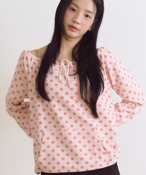 ROGIN N ROSIE(ロギンエンロージー)の「Dotted Pocket String Point Long Sleeve Pink(Tシャツ/カットソー・レディース・その他・FREE)」の1枚目の写真