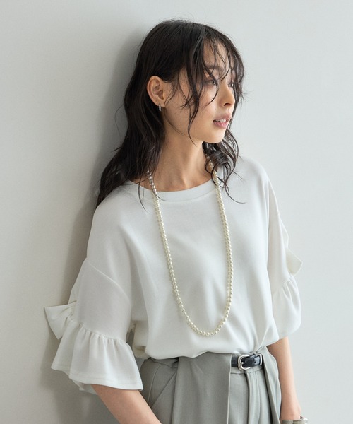 &. NOSTALGIA(アンドドットノスタルジア)の「袖リボンプルオーバー(Tシャツ/カットソー・レディース・ホワイト/ブラック・M)」の6枚目の写真