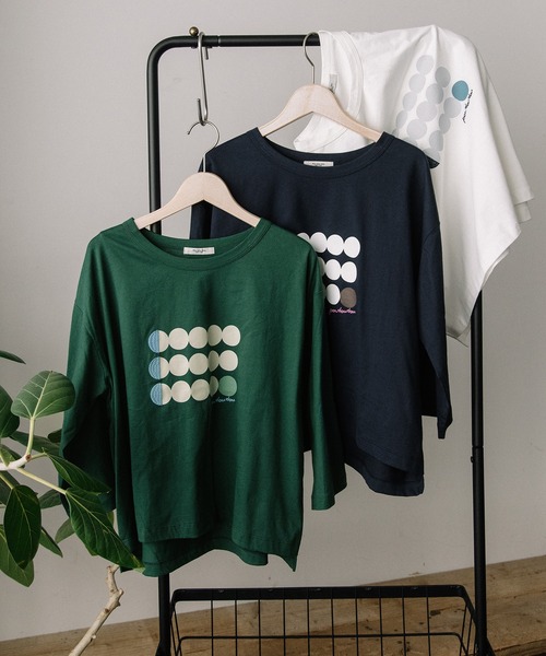 POU DOU DOU(プードゥドゥ)の「ドットボーダープリントトップス(Tシャツ/カットソー・レディース・ネイビー/オフホワイト/グリーン・3)」の5枚目の写真