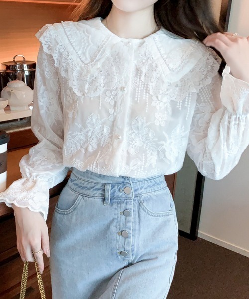 LUCPY(ラクピー)の「総レースビッグカラーブラウス(シャツ/ブラウス・レディース・ホワイト・SMALL/MEDIUM/LARGE/X-LARGE)」の3枚目の写真