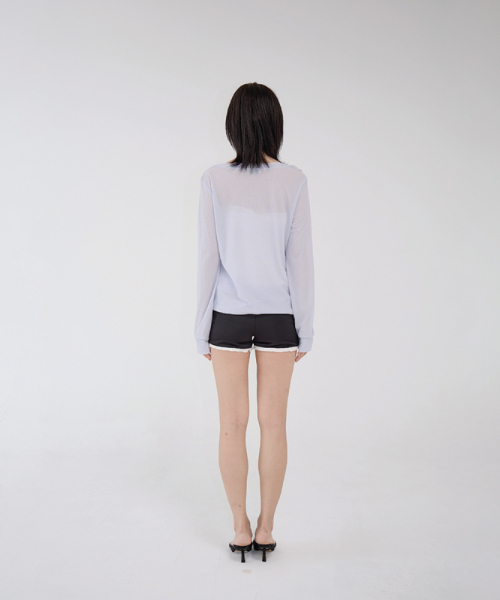 BELLIALEU（ベルリアル）の「CLOUD V-NECK ICE BLUE（Tシャツ/カットソー・レディース・その他・FREE）」の2枚目の写真