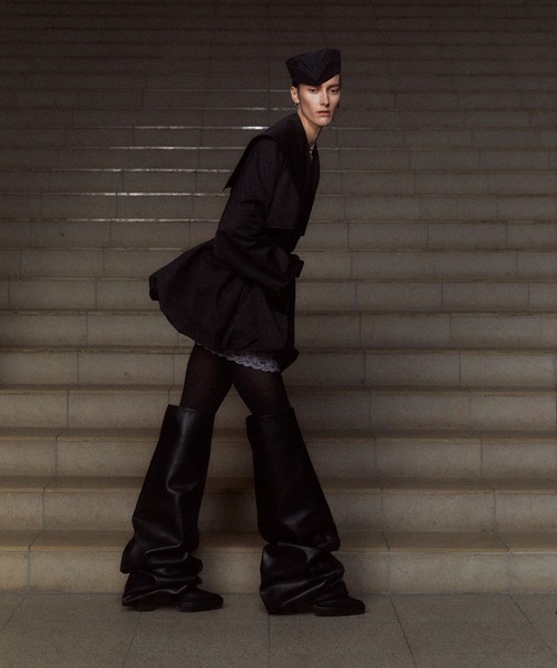 POOLDE（プールデ）の「Melted Thigh Boots（ブーツ・レディース・ブラック・37/38）」の21枚目の写真