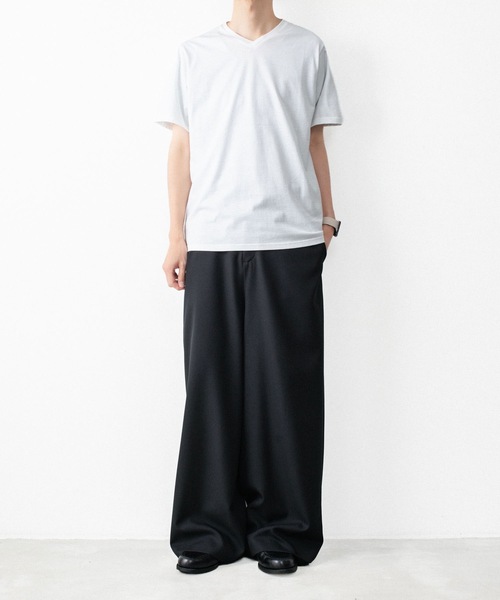 ato（アトウ）の「V NECK T-SHIRTS（Tシャツ/カットソー・メンズ・ホワイト/ブラック/ネイビー/トップグレー・46/48）」の5枚目の写真
