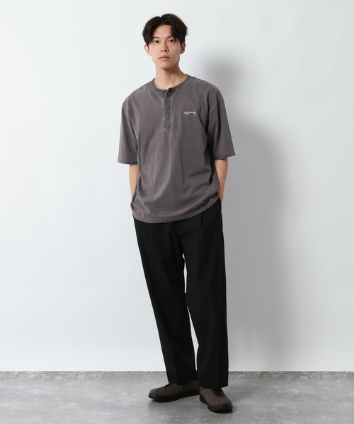 GLOBAL WORK(グローバルワーク)の「ピグメントヘンリーネックTシャツ/1054516(Tシャツ/カットソー・メンズ・ダークブラウン/オフホワイト/チャコールグレー/グリーン系その他6・SMALL/MEDIUM/LARGE)」の12枚目の写真