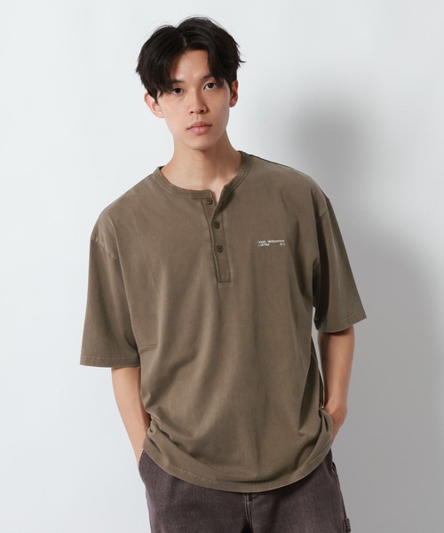 GLOBAL WORK(グローバルワーク)の「ピグメントヘンリーネックTシャツ/1054516(Tシャツ/カットソー・メンズ・ダークブラウン/オフホワイト/チャコールグレー/グリーン系その他6・SMALL/MEDIUM/LARGE)」の22枚目の写真
