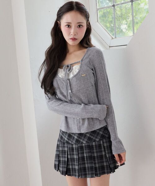 MAJESTIC LEGON(マジェスティックレゴン)の「リボンレイヤードライクトップス(Tシャツ/カットソー・レディース・グレー/モカ/アイボリー/ブラック・MEDIUM)」の22枚目の写真