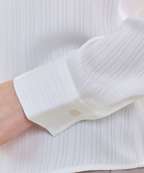 NARACAMICIE(ナラカミーチェ)の「【NARACAMICIE】サテンストライプボウタイ長袖ブラウス(シャツ/ブラウス・レディース・ブラック/ネイビー/ホワイト/オフホワイト/ピンク・M/S/XL/L)」の15枚目の写真