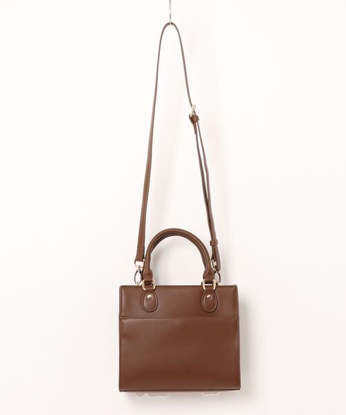 PAUL & JOE ACCESSOIRES(ポールアンドジョーアクセソワ)の「【PAUL & JOE ACCESSOIRES /ポール アンド ジョー アクセソワ 】 BAG WITH GIPSY&NOUNETTE CAHRM チャーム付きハンドバッグ(ハンドバッグ・レディース・ブラウン/ブラック・FREE)」の3枚目の写真