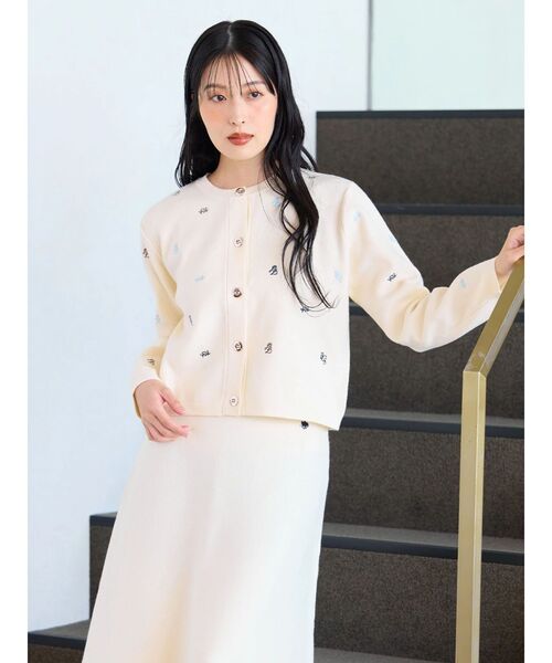 TONAL(トーナル)の「【POLOBCS】刺繍ニットカーデ(カーディガン/ボレロ・レディース・ネイビー/オフホワイト/ブラウン・MEDIUM)」の17枚目の写真