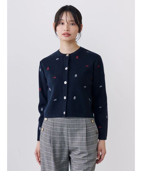 TONAL(トーナル)の「【POLOBCS】刺繍ニットカーデ(カーディガン/ボレロ・レディース・ネイビー/オフホワイト/ブラウン・MEDIUM)」の22枚目の写真
