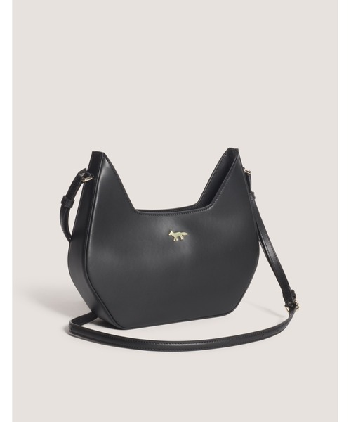Maison Kitsune(メゾンキツネ)の「INARE BAG(ショルダーバッグ・メンズ・ライトベージュ/ブラック・U)」の4枚目の写真