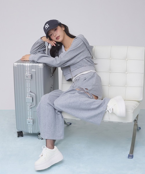 Ambre Neige（アンブルネージュ）の「rhinestone sweatshirt hoodie / ラインストーンスウェットパーカー（パーカー・レディース・ピンク/杢グレー/ブラック・FREE）」の20枚目の写真