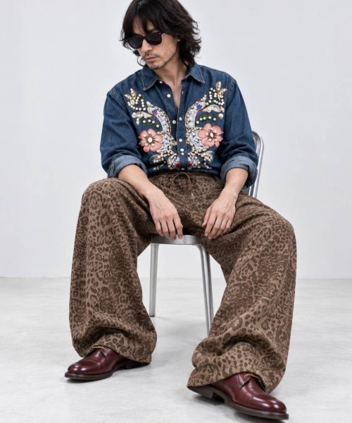 KAMINARI_TOKIO(カミナリトキオ)の「レオパード柄裾ドロストワイドパンツ(チノパンツ・レディース・フューシャピンク/ピンク/チャコールグレー/ブラウン/グレー・FREE)」の15枚目の写真
