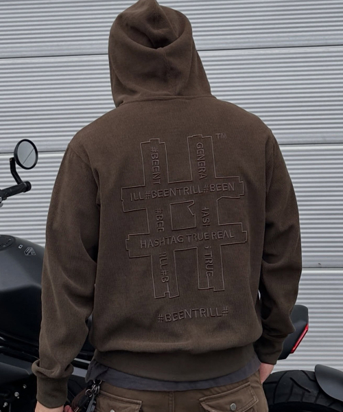 BEENTRILL(ビントリル)の「ショニル ハッシュタグ フードジップアップ(ブラウン)(ジャージ・レディース・その他・SMALL/MEDIUM/LARGE/X-LARGE)」の1枚目の写真