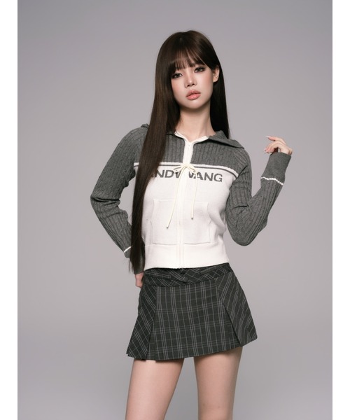 andwang(アンドワン)の「Varsity Pleated Mini Skirt(スカート・レディース・グレー/ダークグレー・MEDIUM/SMALL)」の17枚目の写真