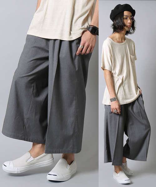 AMERICAN RAG CIE（アメリカンラグシー）の「AMERICAN RAG CIE T/Rワイドガウチョパンツ 【WEB限定】（その他パンツ・メンズ・ブラック/トップグレー・3/2/1）」の2枚目の写真