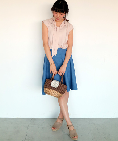 N.(N. Natural Beauty Basic)(エヌエヌナチュラルビューティーベーシック)の「リボンタイブラウス(シャツ/ブラウス・レディース・ネイビー/ホワイト/ピンク/ホワイト系その他・MEDIUM)」の7枚目の写真