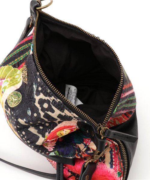 Desigual（デシグアル）の「「Desigual/デシグアル」バッグ（ショルダーバッグ・レディース・レッド系その他・ONE SIZE）」の7枚目の写真