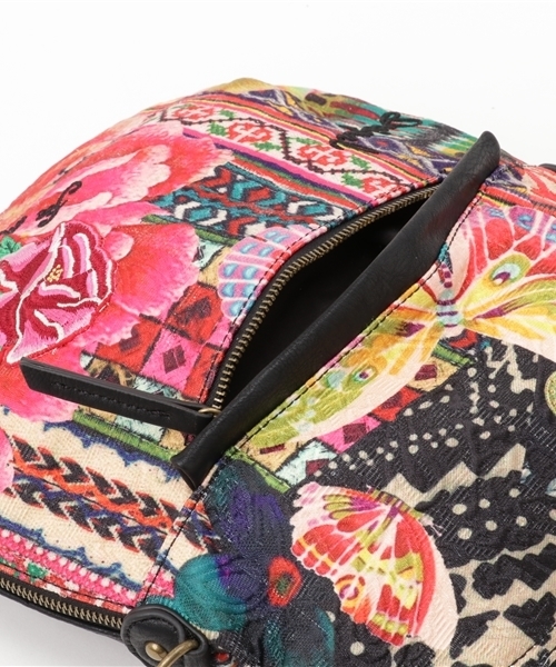 Desigual（デシグアル）の「「Desigual/デシグアル」バッグ（ショルダーバッグ・レディース・レッド系その他・ONE SIZE）」の11枚目の写真